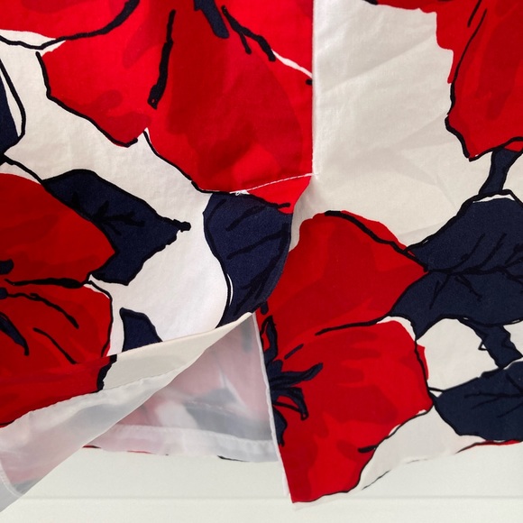 Tommy Hilfiger Women’s Dress - Floral Red- blue- white - Picture 6 of 8